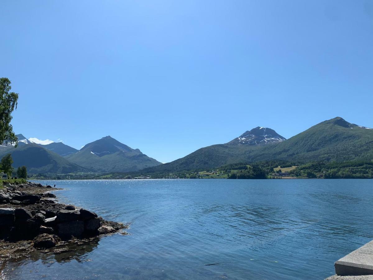 Fagervik Camping Tresfjord Exterior photo